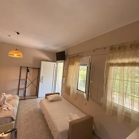 Casa de Férias Itamos Studio-2 *